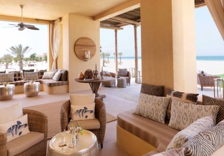 anantara sir bani yas al yamm lounge 1920x1037